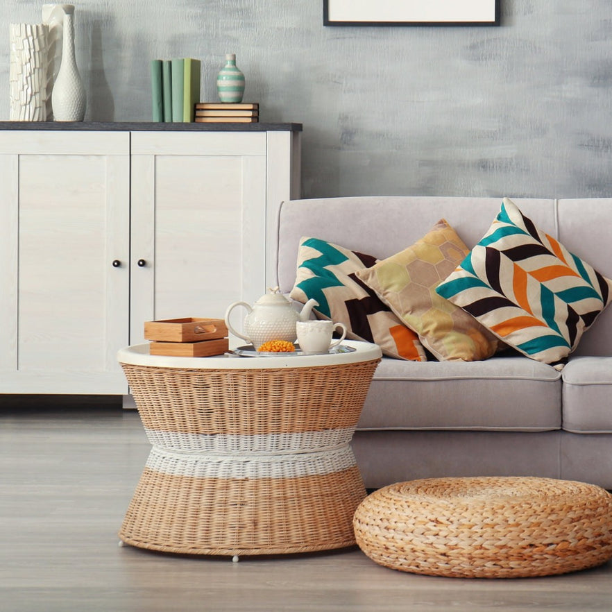 Shake Up Your Living Room: The Best Pillow Pairs