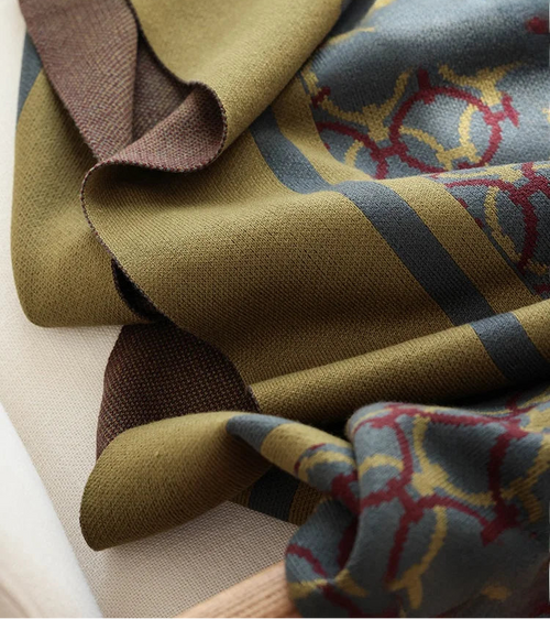 Hunter Green Chain Link H Style Throw Blanket
