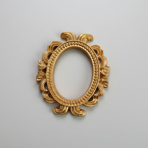 European Baroque Style Gold Resin Photo Frames