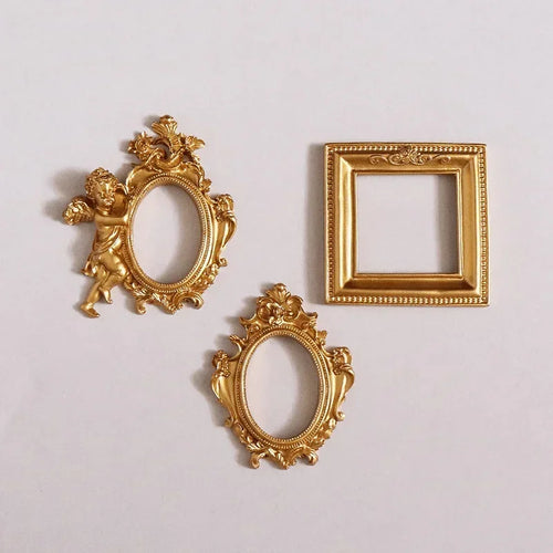 European Baroque Style Gold Resin Photo Frames