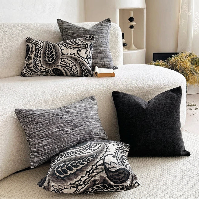 Paisley Pattern Textured Luxury Throw Pillow Covers