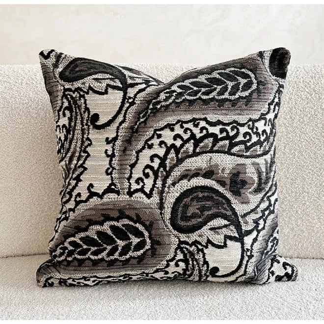 Paisley Pattern Textured Luxury Throw Pillow Covers