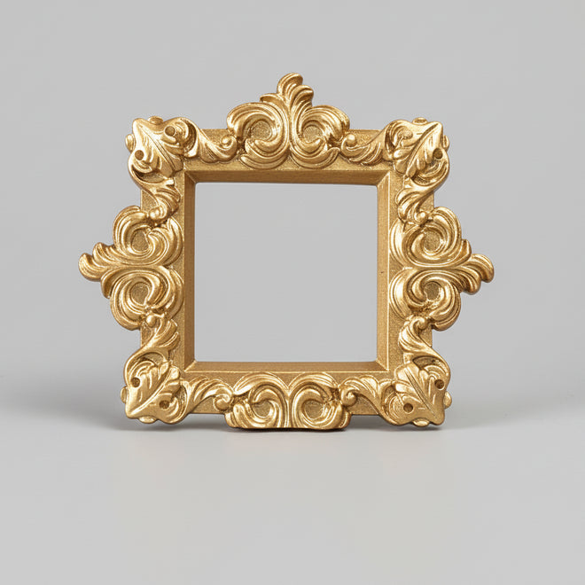 European Baroque Style Gold Resin Photo Frames