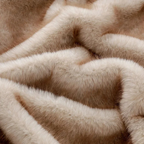 American Luxury Faux Fox Plush Blankets High-Quality Thickened Warm Solid Color Sofa Cover Fluffy Soft Nap Shawl for Office
