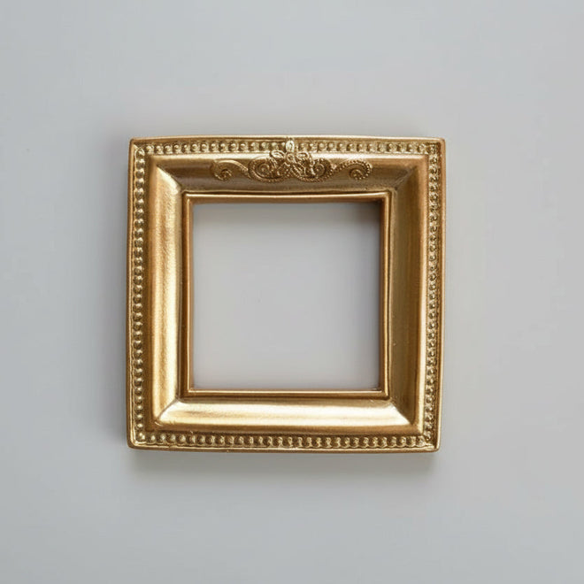 European Baroque Style Gold Resin Photo Frames