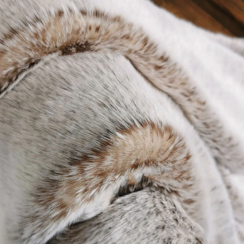 Long Hair Double Layer Faux Fur Throw Blanket