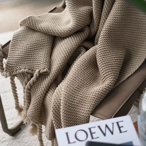 Nordic Knit Thick Tassel Throw Blanket