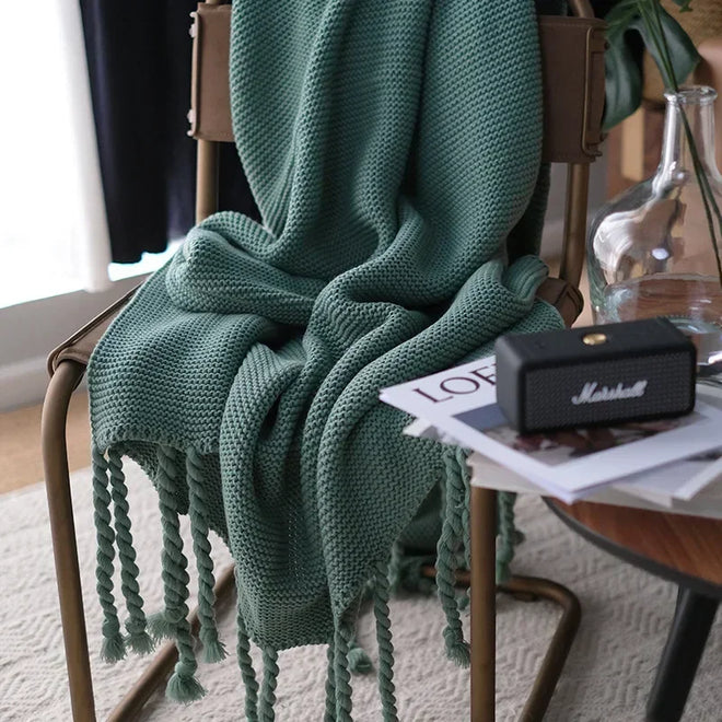 Nordic Knit Thick Tassel Throw Blanket
