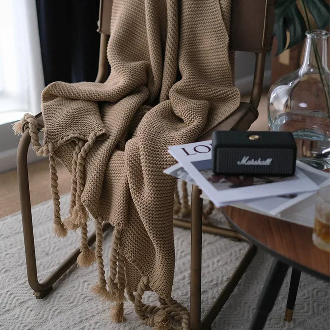 Nordic Knit Thick Tassel Throw Blanket