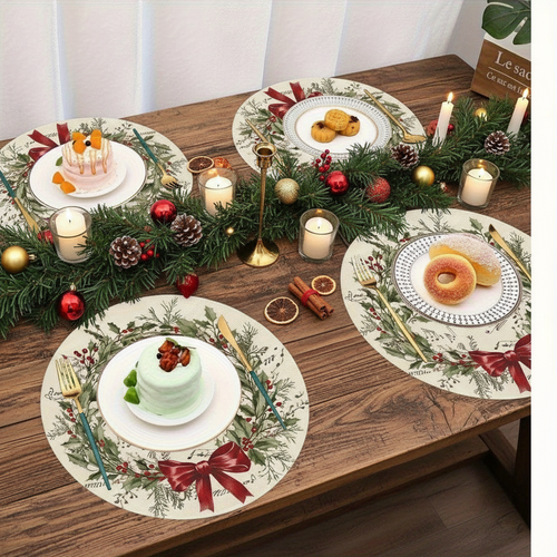 Christmas Holly Wreath Holiday Placemats - Set of 4
