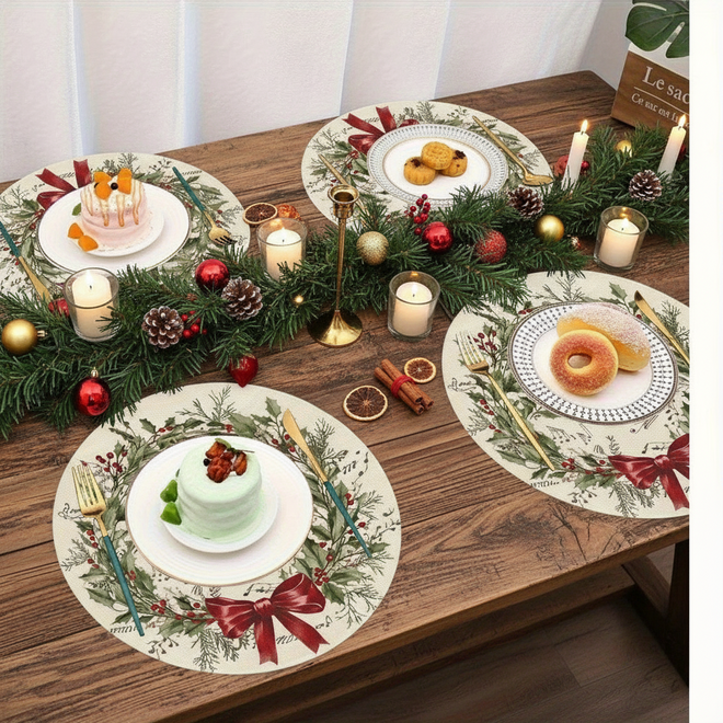 Christmas Holly Wreath Holiday Placemats - Set of 4