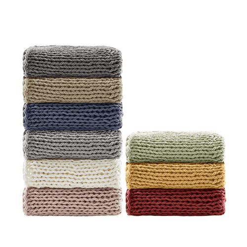 Chunky Knit Handmade Green Throw Blanket - The Finishing Touch Decor