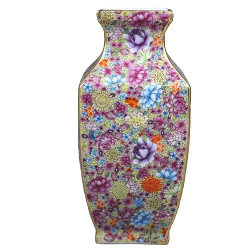 Quianlong Porcelain Floral & Gold Pattern Enamel Vase - The Finishing Touch Decor
