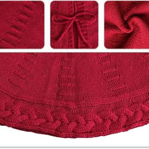 Red or White Knitted Christmas Tree Skirt